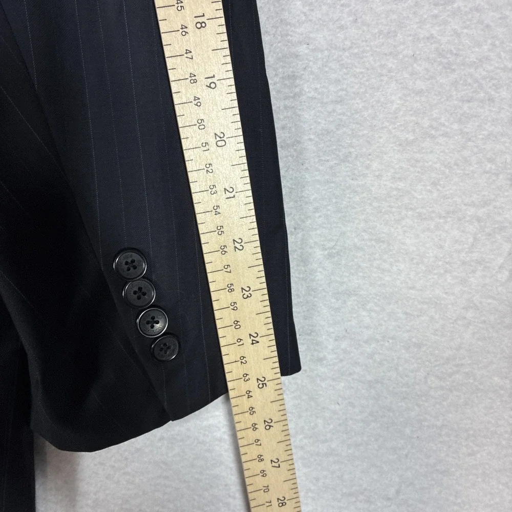 Ermenegildo Zegna 48R Mens Black Suit Jacket Gray Pinstripe 100% Wool Classic